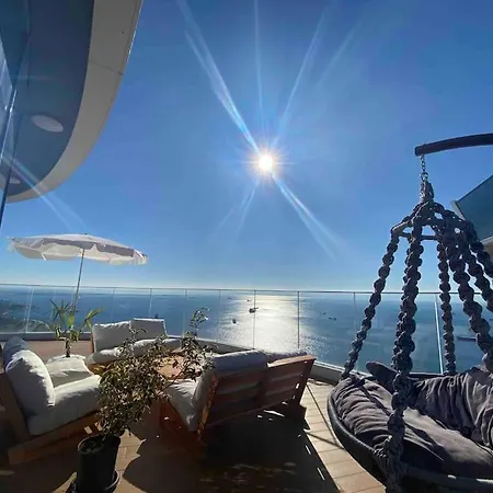 One Of A Kind Masterpiece Above Marmara Sea & Mall Διαμέρισμα *