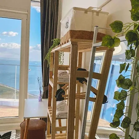 One Of A Kind Masterpiece Above Marmara Sea & Mall Apartment *